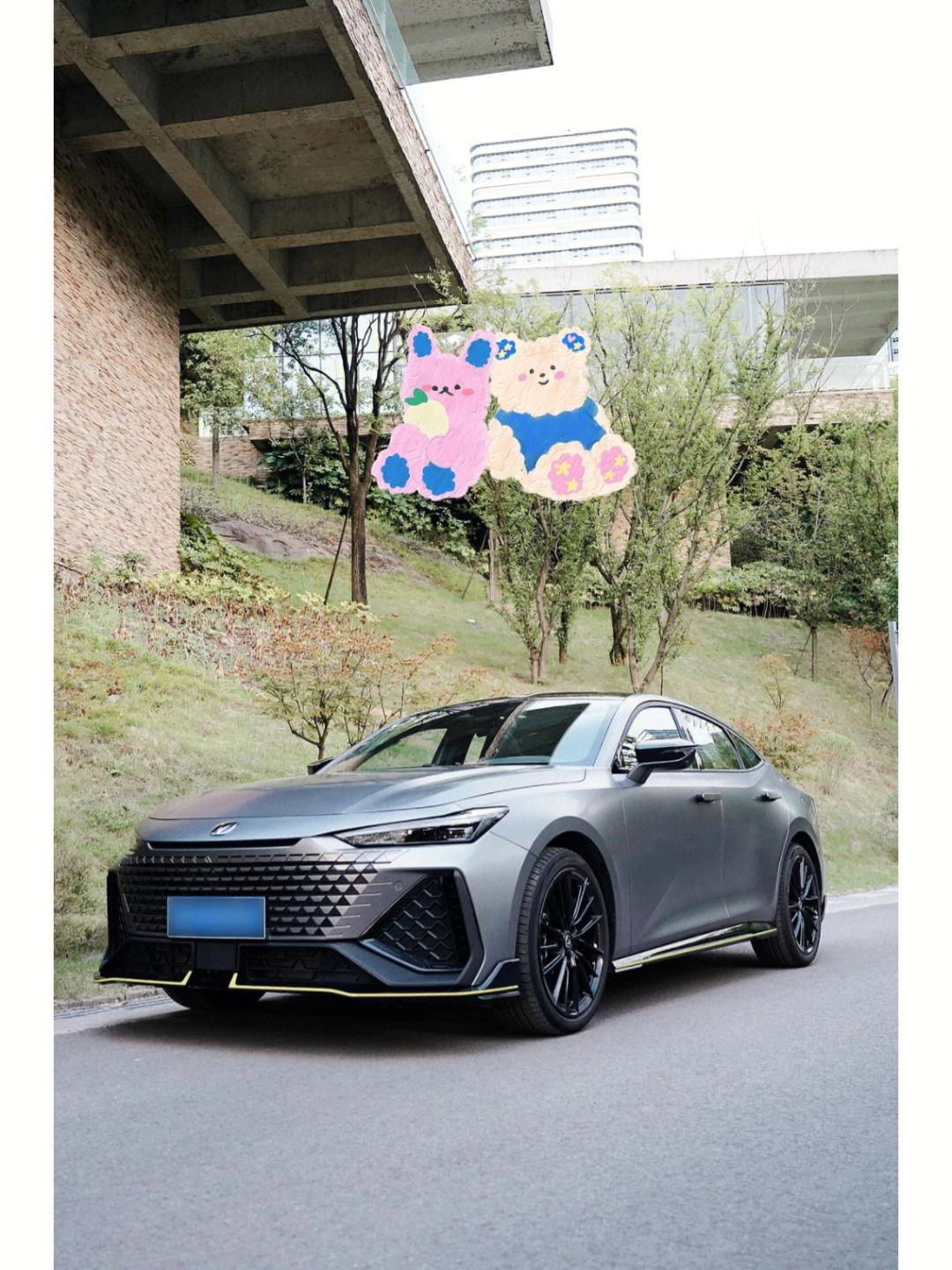 uni吧(uniballair笔是一次性的吗)