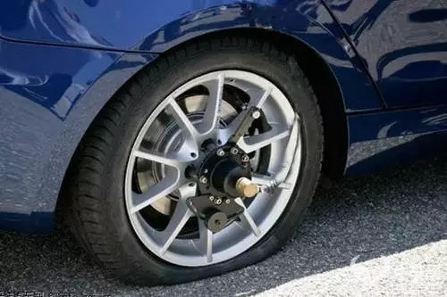 高低对什么(高低什么什么四字成语)